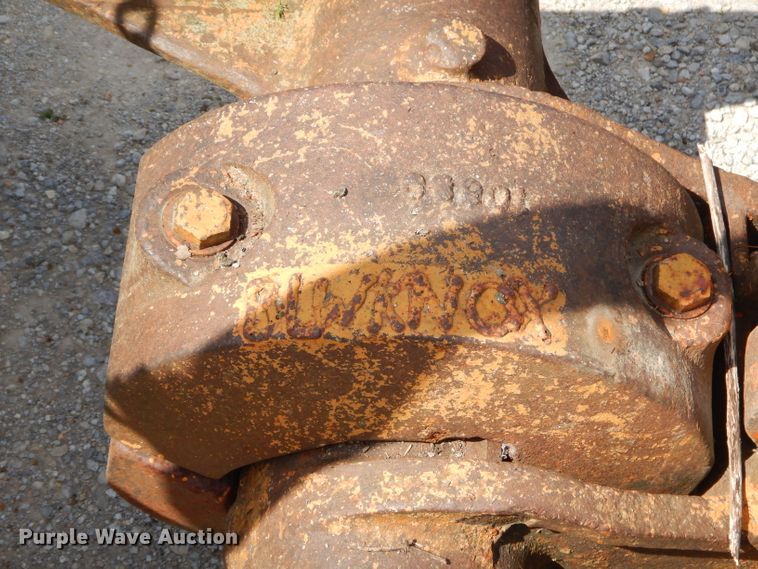 image for item GN9332 38"W clamshell bucket