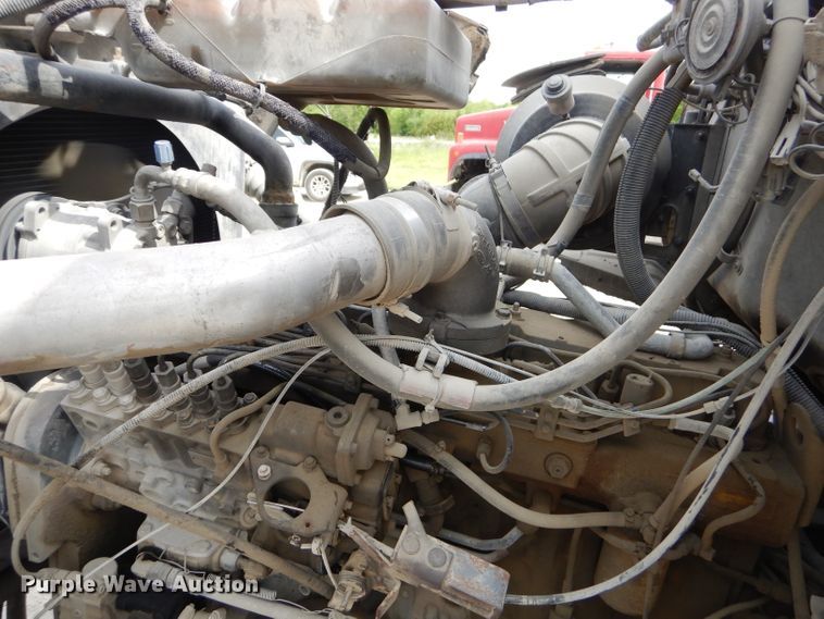 image for item GN9342 1993 Ford L8000 ready mix truck