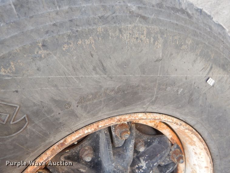 image for item GN9342 1993 Ford L8000 ready mix truck