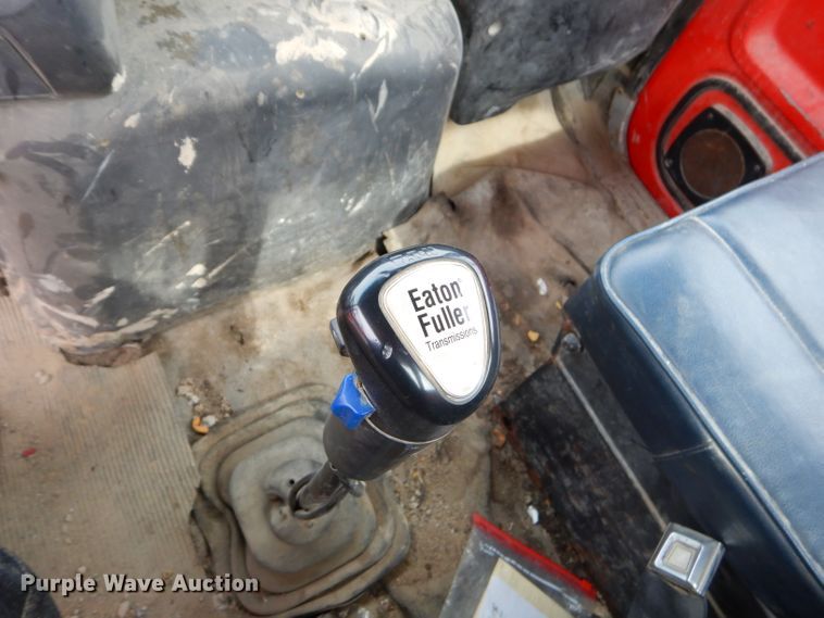 image for item GN9343 1996 Ford LT9000 ready mix truck