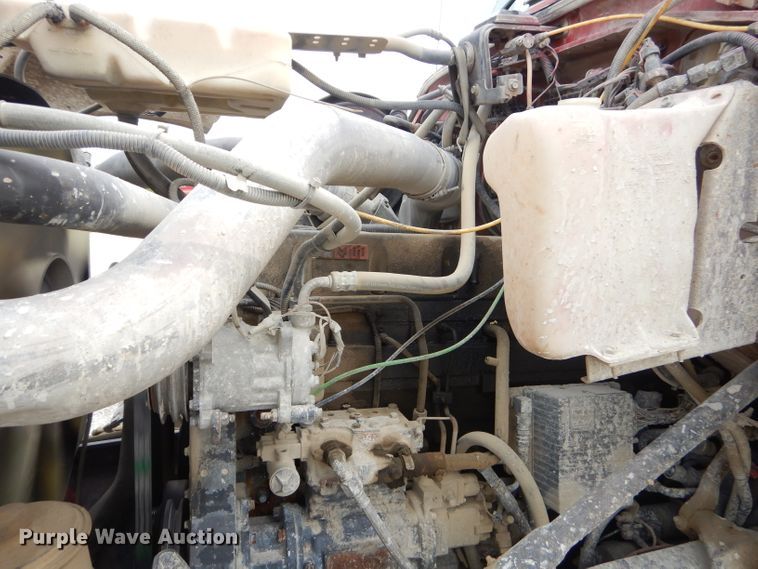 image for item GN9343 1996 Ford LT9000 ready mix truck