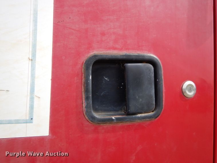 image for item GN9343 1996 Ford LT9000 ready mix truck