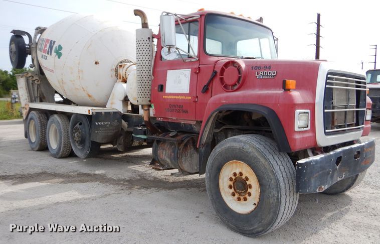 image for item GN9344 1994 Ford L8000 ready mix truck