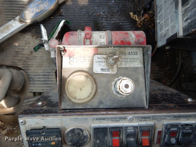 image for item GN9344 1994 Ford L8000 ready mix truck