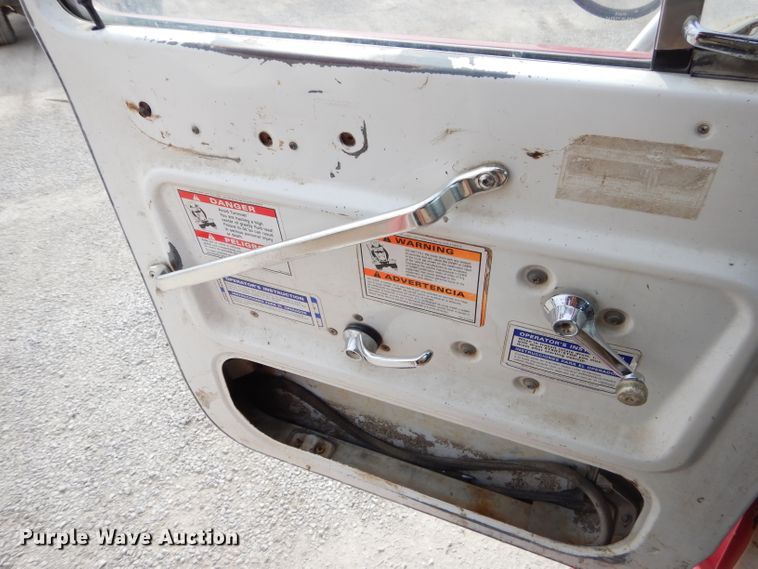 image for item GN9344 1994 Ford L8000 ready mix truck