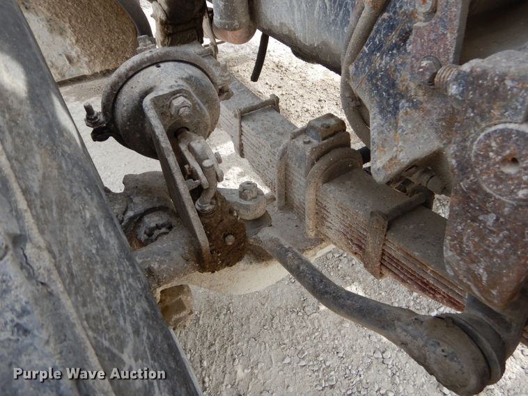 image for item GN9344 1994 Ford L8000 ready mix truck