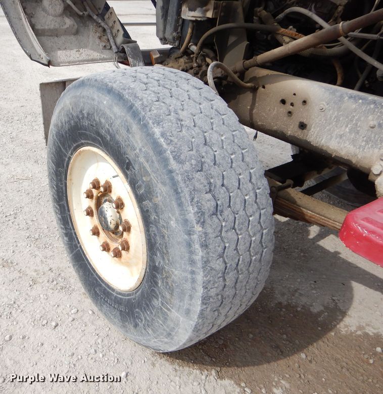 image for item GN9344 1994 Ford L8000 ready mix truck