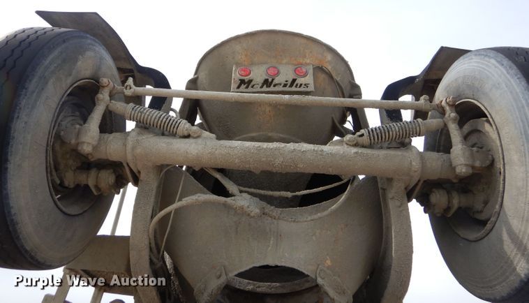 image for item GN9344 1994 Ford L8000 ready mix truck