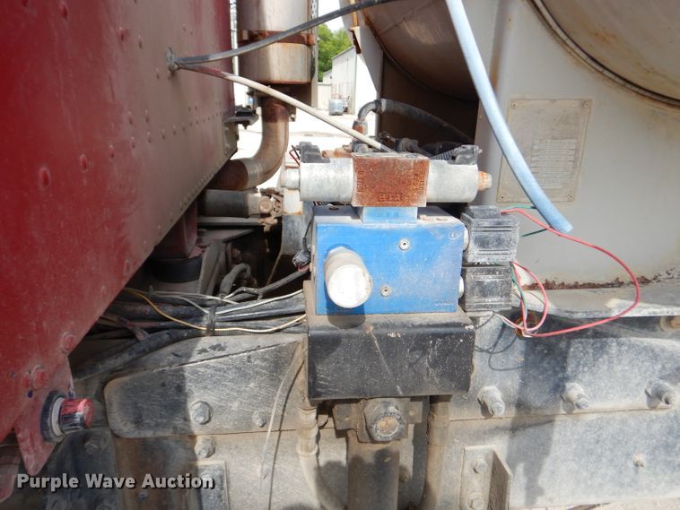 image for item GN9345 1995 International 5000SFA ready mix truck