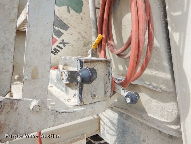 image for item GN9345 1995 International 5000SFA ready mix truck