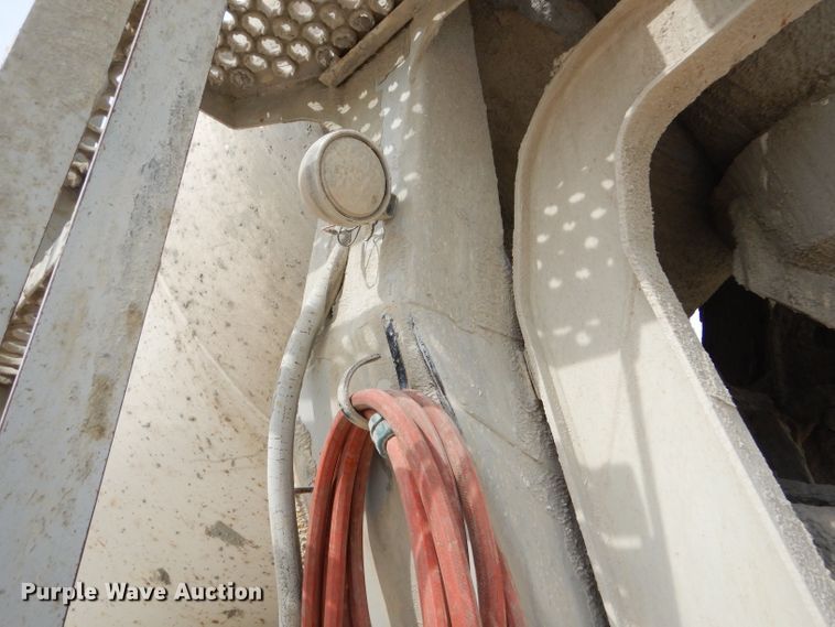 image for item GN9345 1995 International 5000SFA ready mix truck