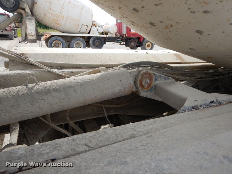 image for item GN9345 1995 International 5000SFA ready mix truck