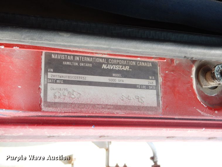 image for item GN9345 1995 International 5000SFA ready mix truck