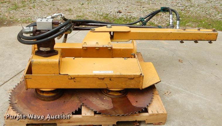 image for item GN9359 Alamo Buzz Bar BB90 tree trimmer