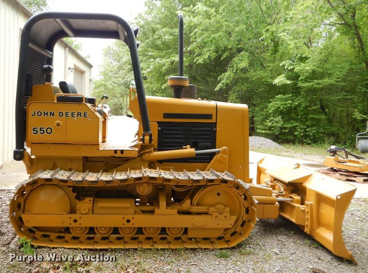 1980 John Deere 550C crawler dozer in Pittsburg, KS Item GN9360 sold