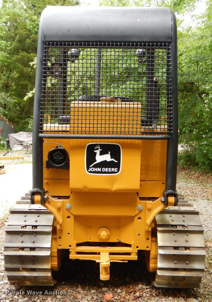 image for item GN9360 1980 John Deere 550C  crawler dozer