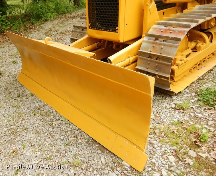 image for item GN9360 1980 John Deere 550C  crawler dozer