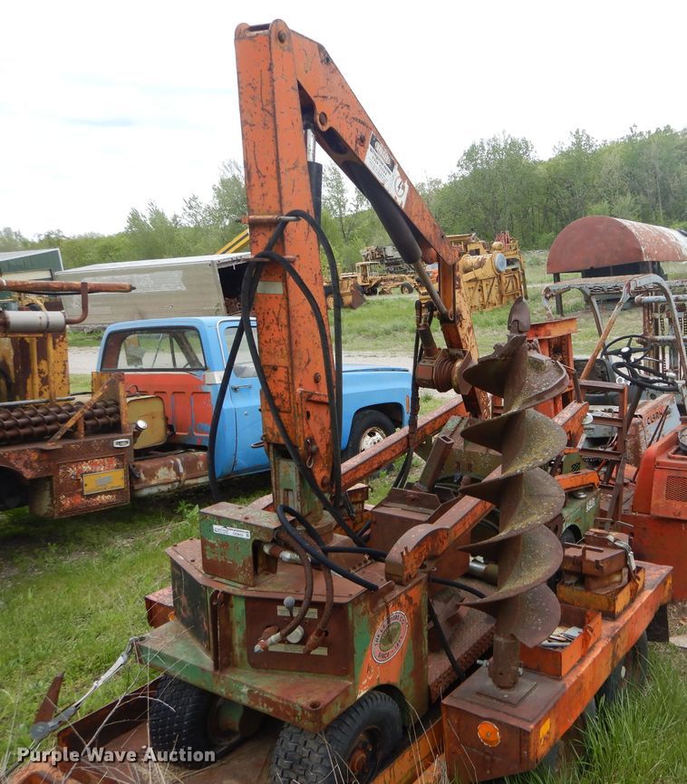 image for item GO9622 LE Meyers Co 1200B drill