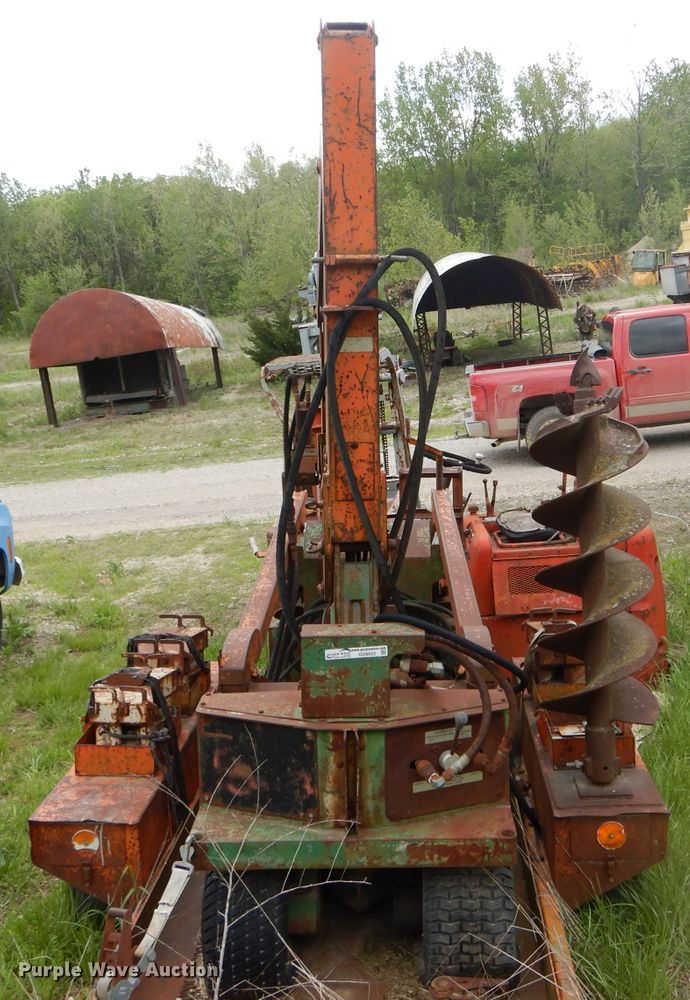 image for item GO9622 LE Meyers Co 1200B drill