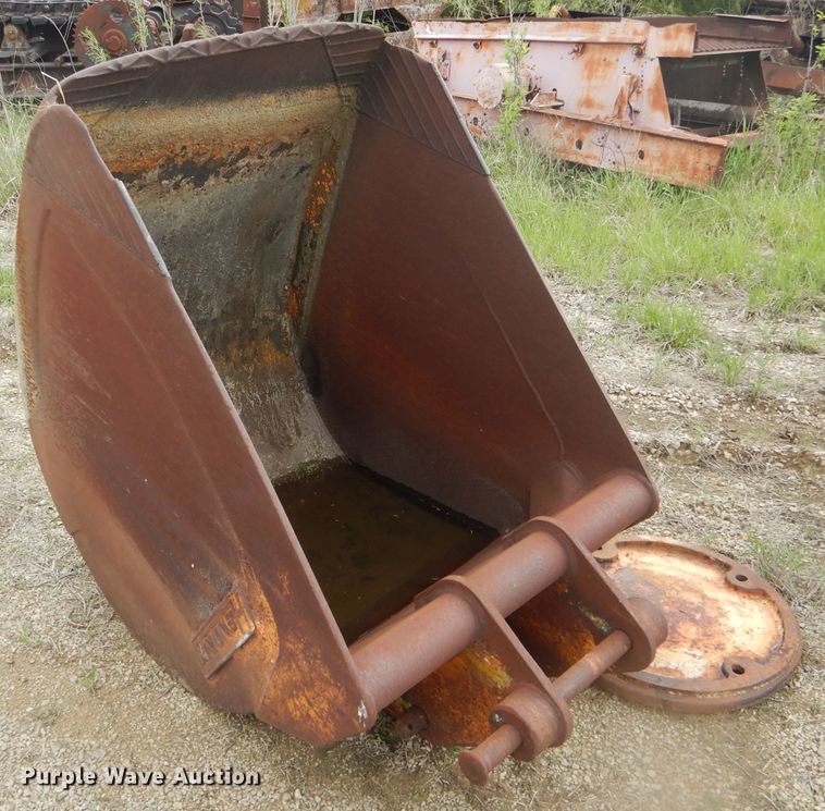 image for item GO9627 Hendrix 36"W excavator bucket