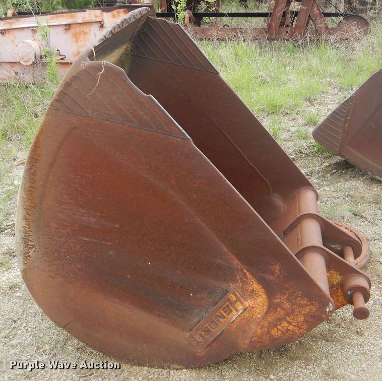 image for item GO9627 Hendrix 36"W excavator bucket