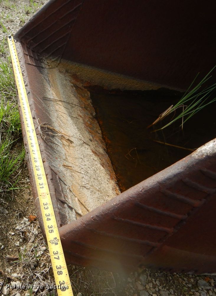 image for item GO9628 Hendrix 36"W excavator bucket