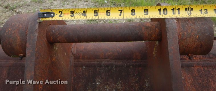 image for item GO9628 Hendrix 36"W excavator bucket