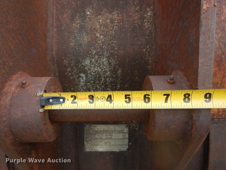 image for item GO9628 Hendrix 36"W excavator bucket