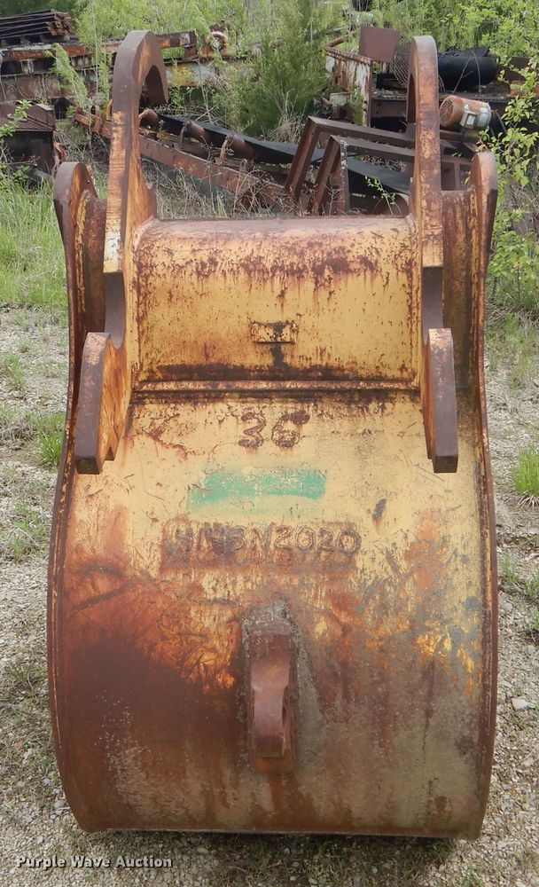 image for item GO9630 36"W excavator bucket