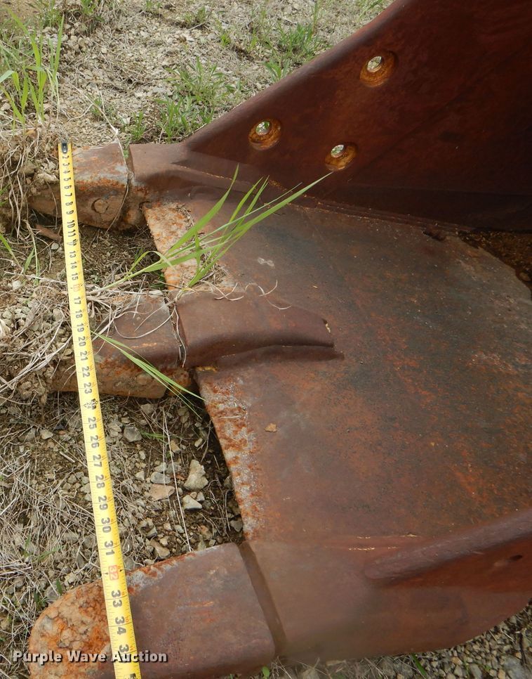 image for item GO9630 36"W excavator bucket