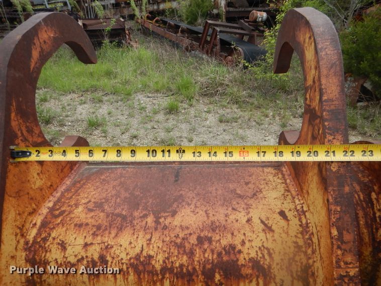 image for item GO9630 36"W excavator bucket