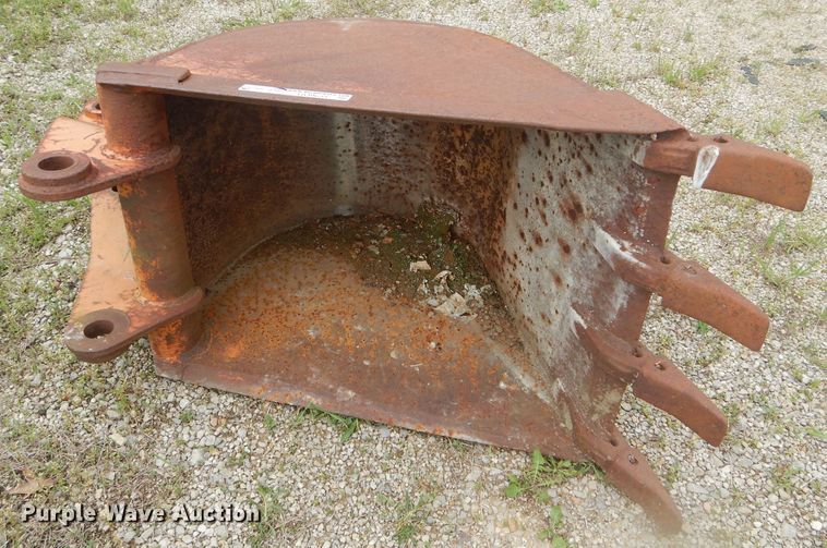 image for item GO9631 25"W excavator bucket