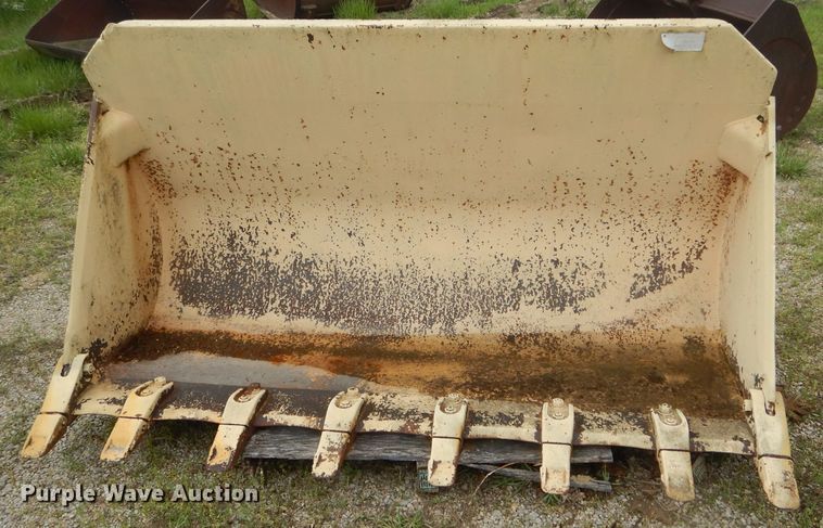 image for item GO9633 80"W loader bucket