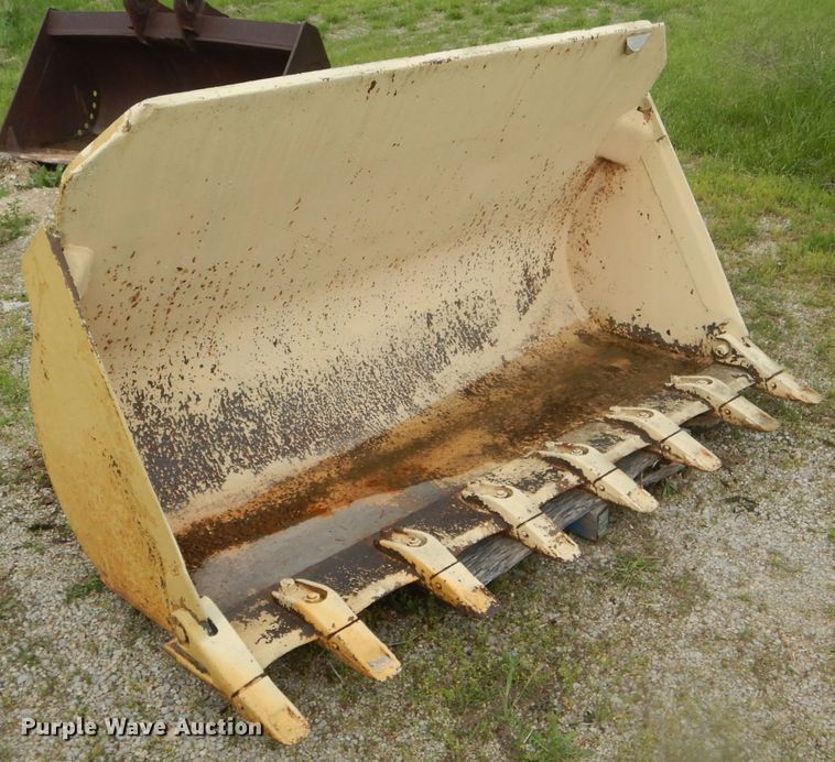 image for item GO9633 80"W loader bucket