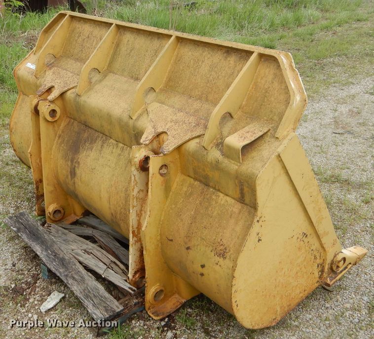 image for item GO9633 80"W loader bucket