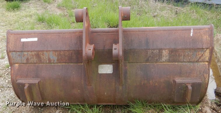 image for item GO9635 Hendrix 72"W excavator bucket