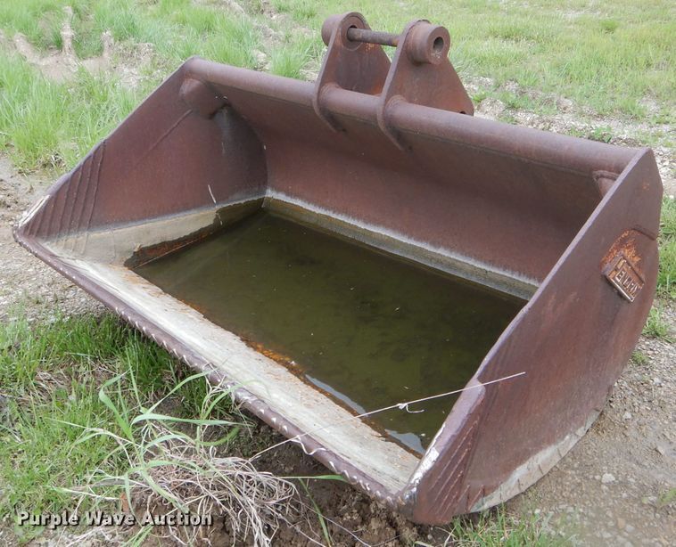 image for item GO9636 Hendrix 72"W excavator bucket