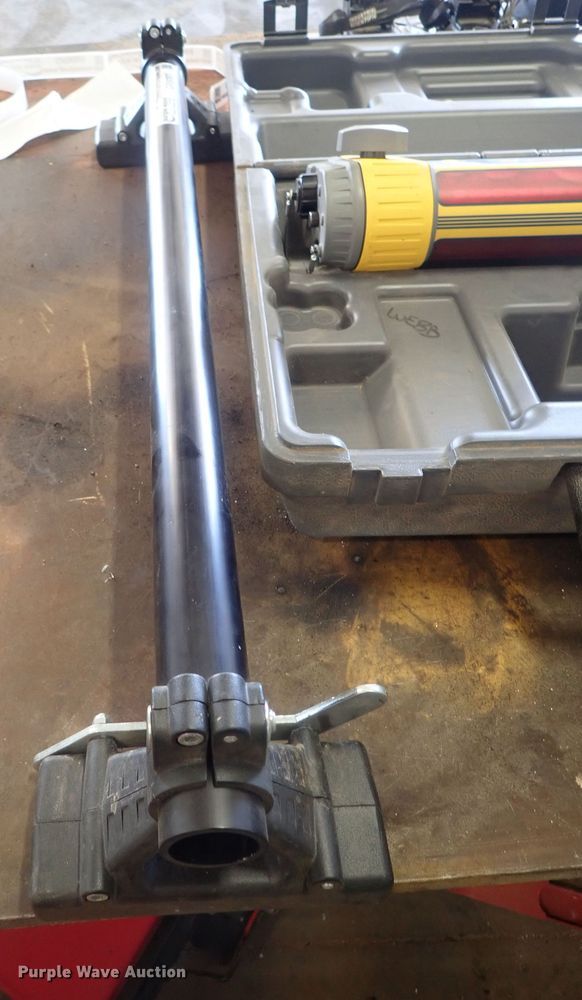 image for item GR9087 Spectra LR60 laser receiver