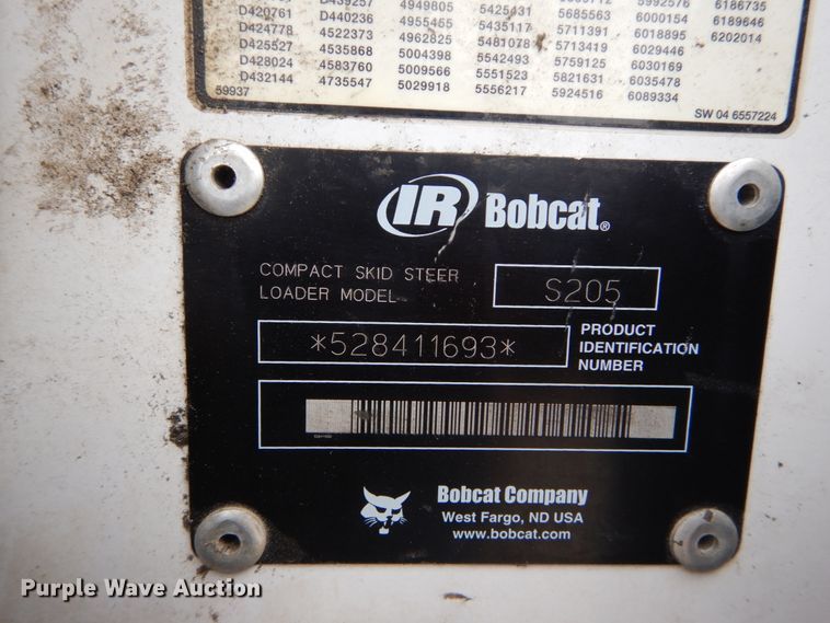 image for item GU9971 2005 Bobcat S205  skid steer loader