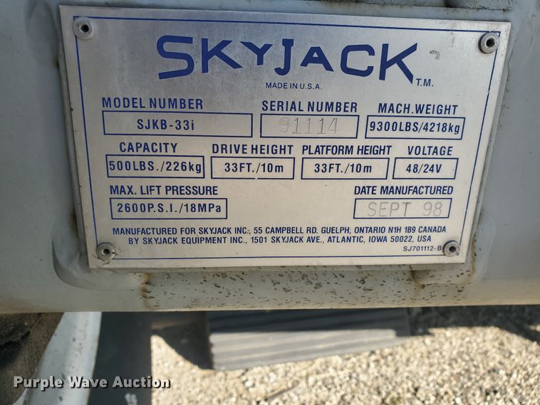 image for item GU9973 1998 Sky Jack SJKB-331  boom lift
