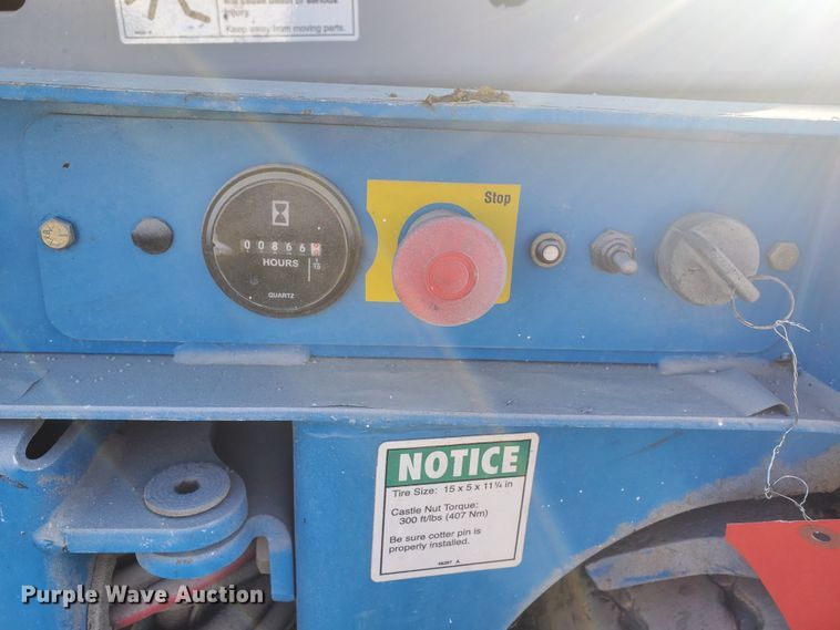 image for item GU9974 2003 Genie GS-2046  scissor lift