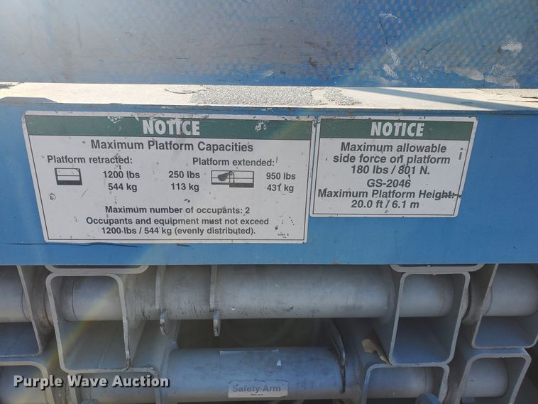 image for item GU9974 2003 Genie GS-2046  scissor lift