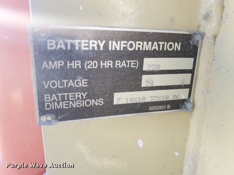 image for item GU9976 2007 JLG 2630ES  scissor lift