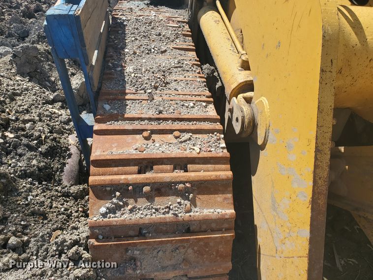 image for item GU9980 2000 Caterpillar 963C  crawler loader