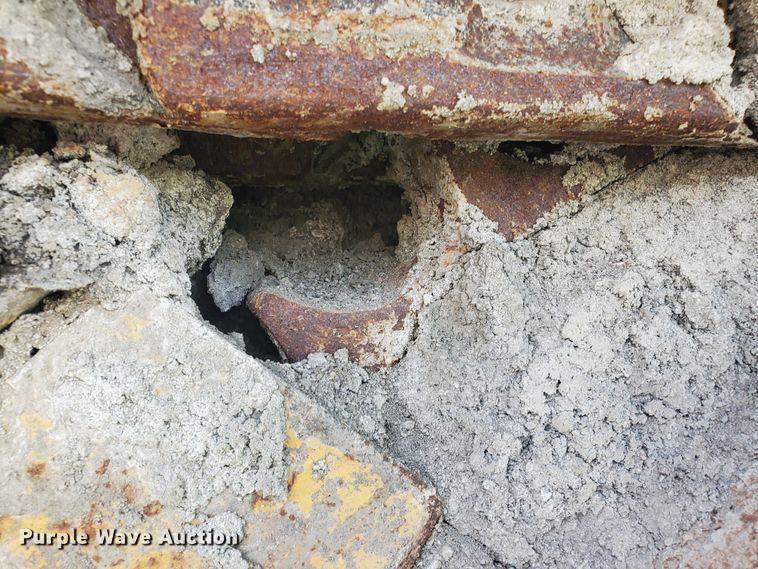 image for item GU9980 2000 Caterpillar 963C  crawler loader