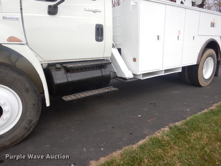 image for item GW9784 2008 International 4300 bucket truck