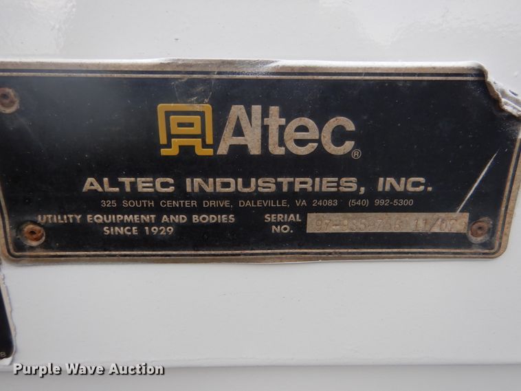 image for item GW9784 2008 International 4300 bucket truck