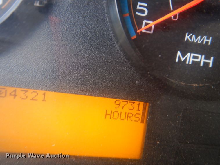 image for item GW9784 2008 International 4300 bucket truck