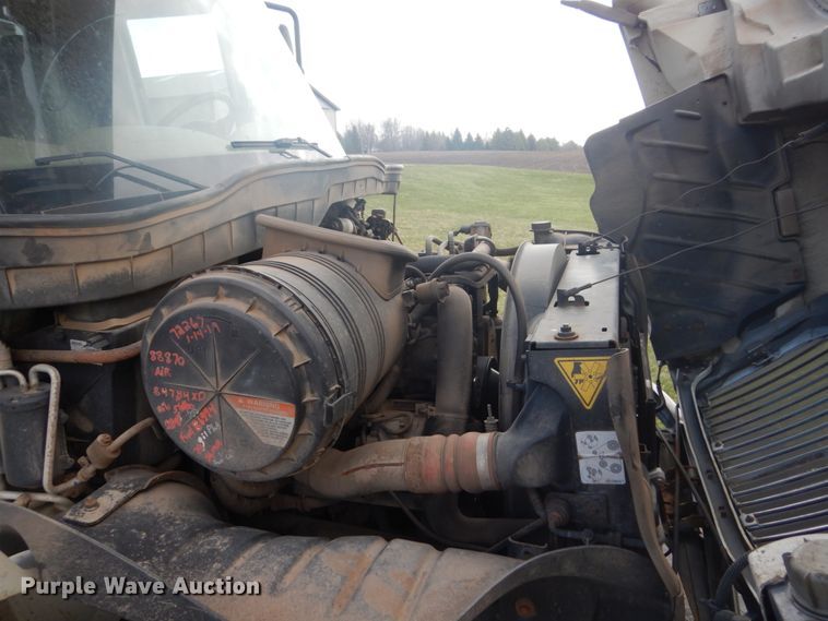 image for item GW9784 2008 International 4300 bucket truck