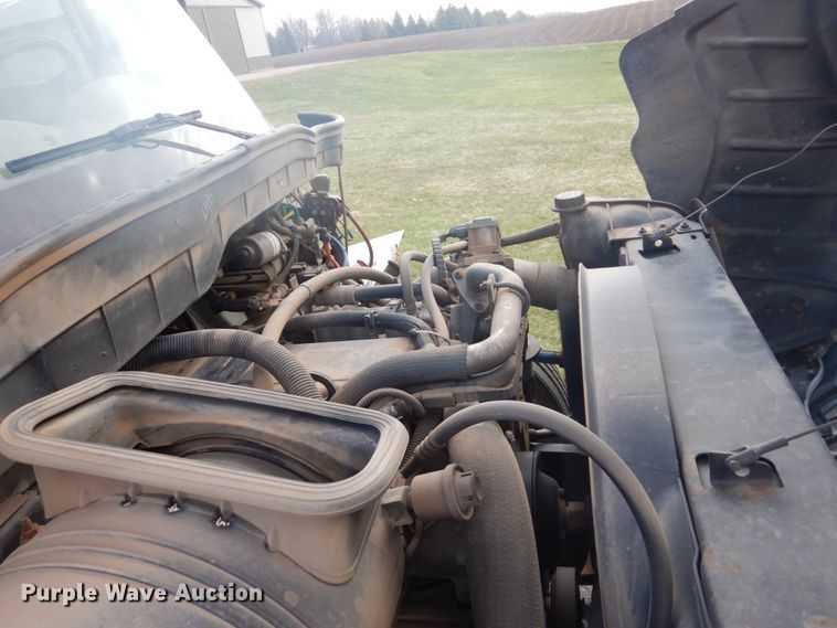 image for item GW9784 2008 International 4300 bucket truck